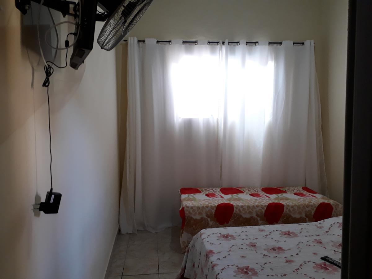 Santa Helena Pousada Cachoeira Paulista Kültér fotó